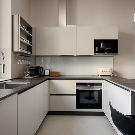 Navigli, 90 Square Meters, Free Parking Ripa Ticinese Apartment มิลาน ภายนอก รูปภาพ